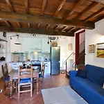 Bella Vista Apartment